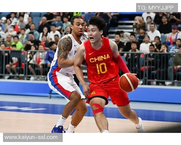 菲律宾主帅：克拉克森能吸引防守对阵中国很有用